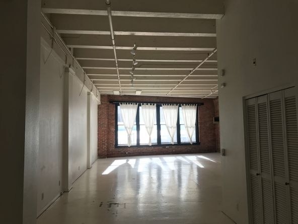 Suite 401